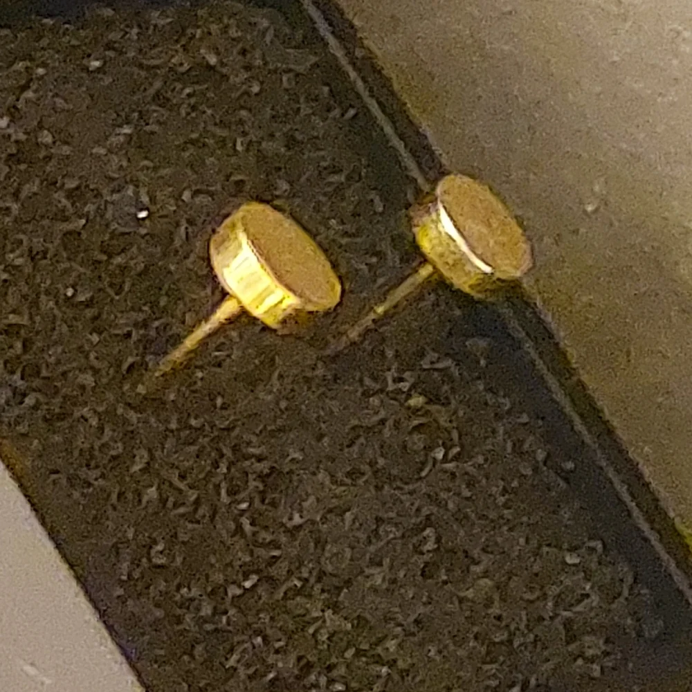 Small earings